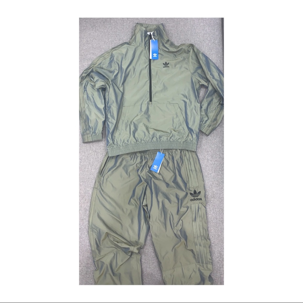 Adidas Men’s TrackSuit set. No Tags. Only worn once.